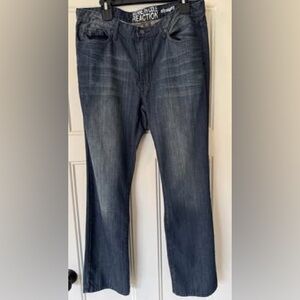 Kenneth Cole Reaction Blue Jeans straight distressed denim 34x30 men’s dark wash